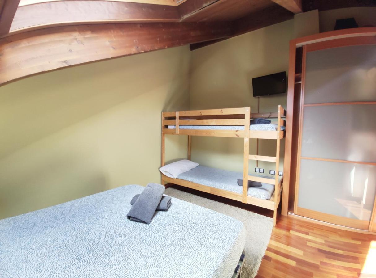 Apartamento Montes De Villanua Ngoại thất bức ảnh